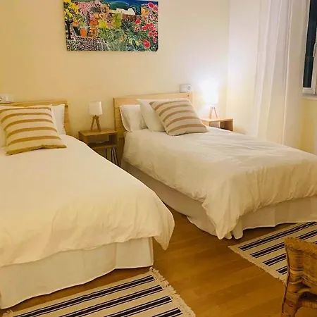 Semesterbostad Sunny Near The Sea *