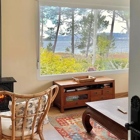 Sunny Near The Sea Semesterbostad *