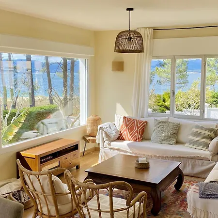 Sunny Near The Sea Porto do Son