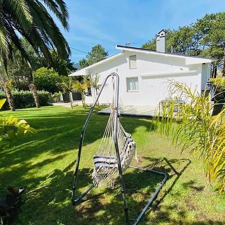 Дом отдыха Sunny Near The Sea