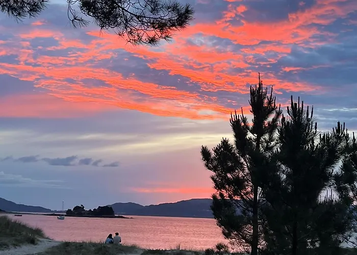 Sunny Near The Sea Porto do Son